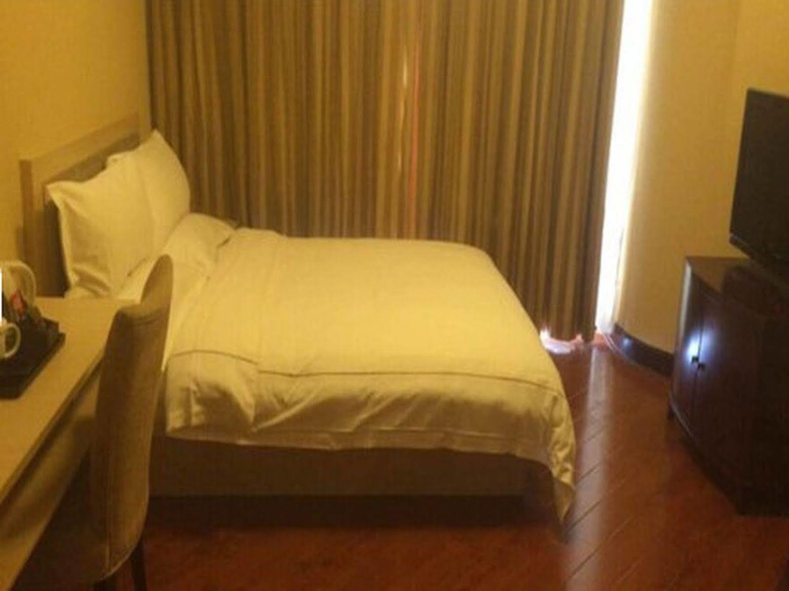 Ibis Styles Guangzhou Panyu Shiqiao Hotel Eksteriør billede